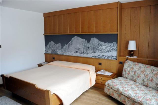 Hotel Soreie Pozza di Fassa Exterior foto