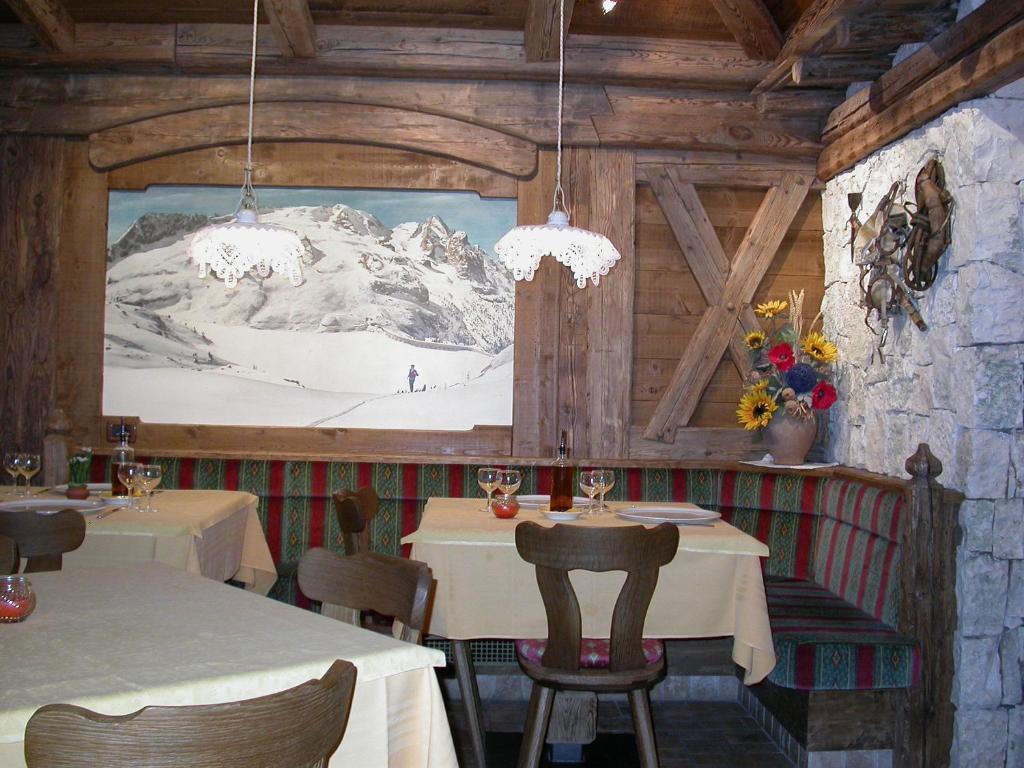 Hotel Soreie Pozza di Fassa Exterior foto